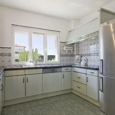 Cora By Aguilarent Villa