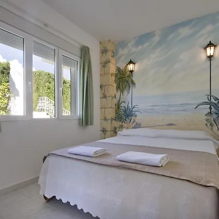 Cora By Aguilarent Javea